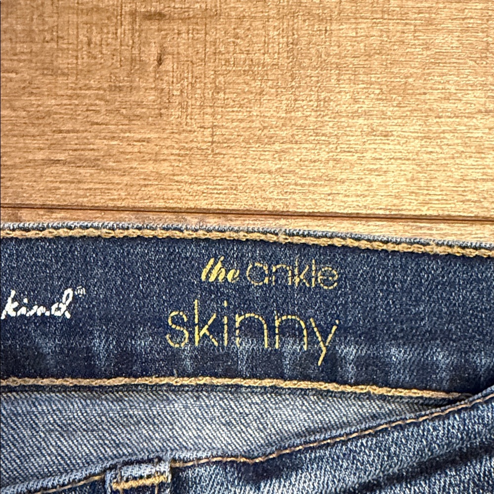 💕 7 For All Mankind Medium Blue Skinny Jeans - Picture 3 of 8